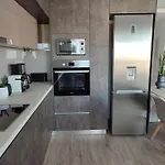 Apartment Vagiana κοντά στο αεροδρόμιο