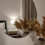 Vagiana κοντά στο αεροδρόμιο *