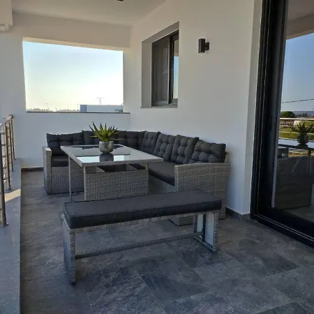Apartament Vagiana κοντά στο αεροδρόμιο