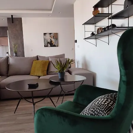 Vagiana κοντά στο αεροδρόμιο