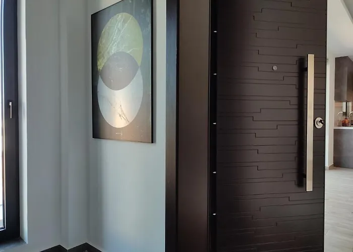 Vagiana κοντά στο αεροδρόμιο * Αντιμάχεια