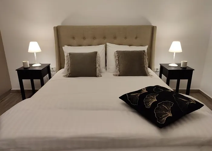 Vagiana κοντά στο αεροδρόμιο *